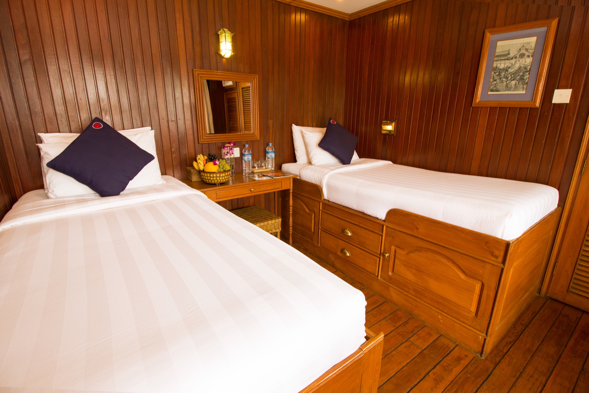 Pandaw RV Pandaw II Cabin 4.jpg